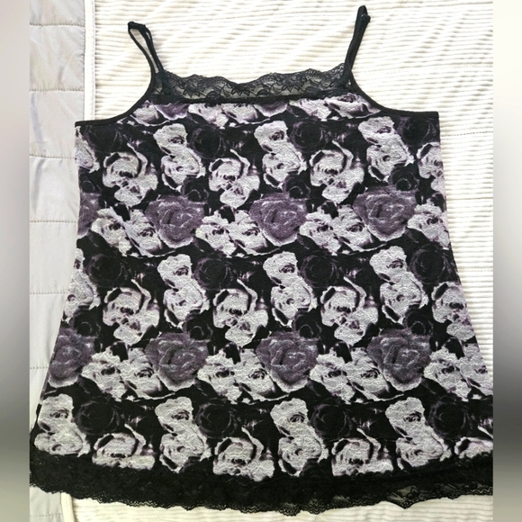 Maurices Floral Lace Women's Camisole - Black and Gray Size - Picture 1 of 7